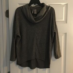 Women’s New Directions Weekend Small Gray Cowl Neck/Turtle Neck Sweater